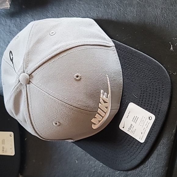 Nike Other - Nike baseball hat
